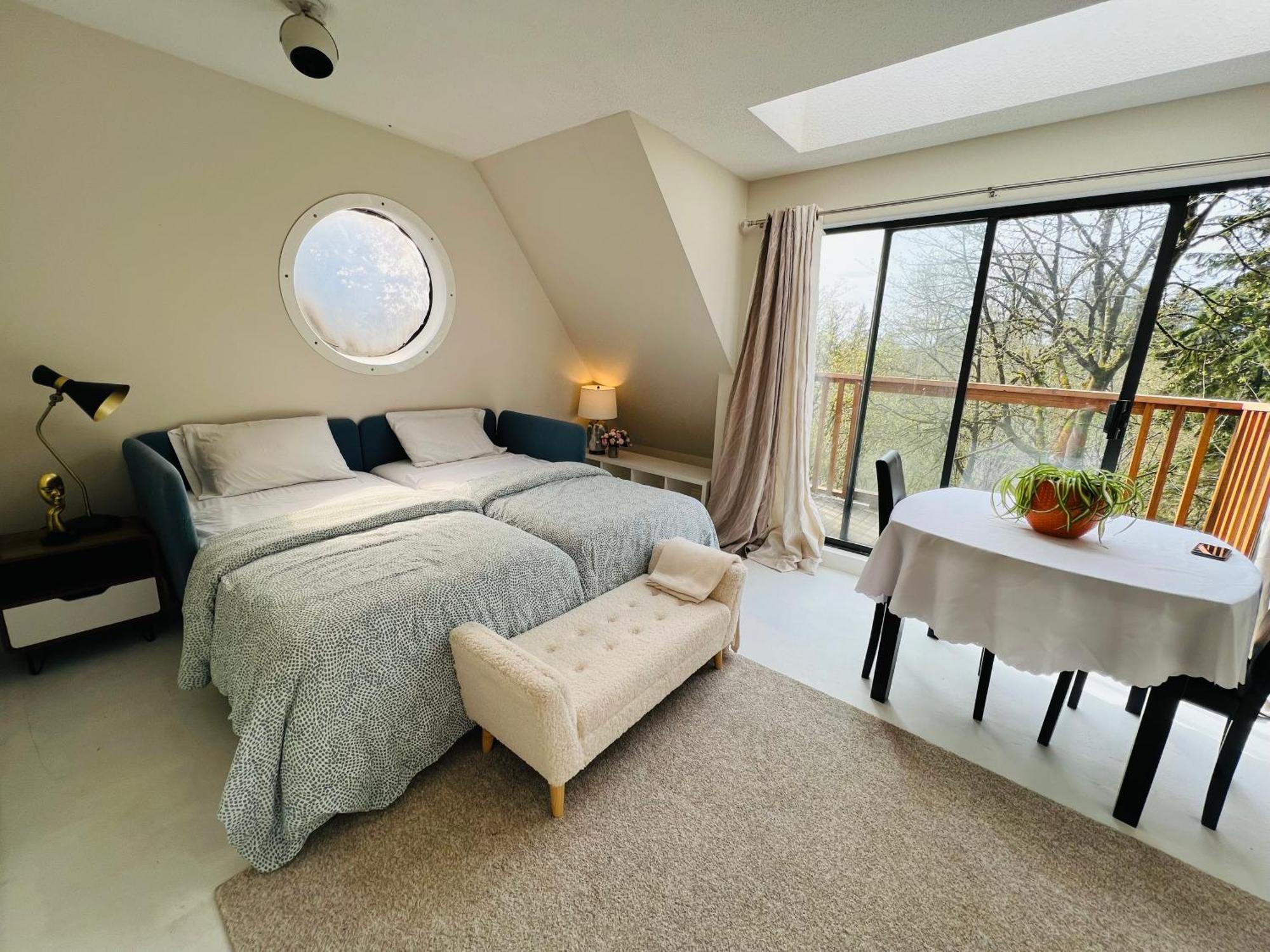 Creekside City Center Suite North Vancouver Ngoại thất bức ảnh