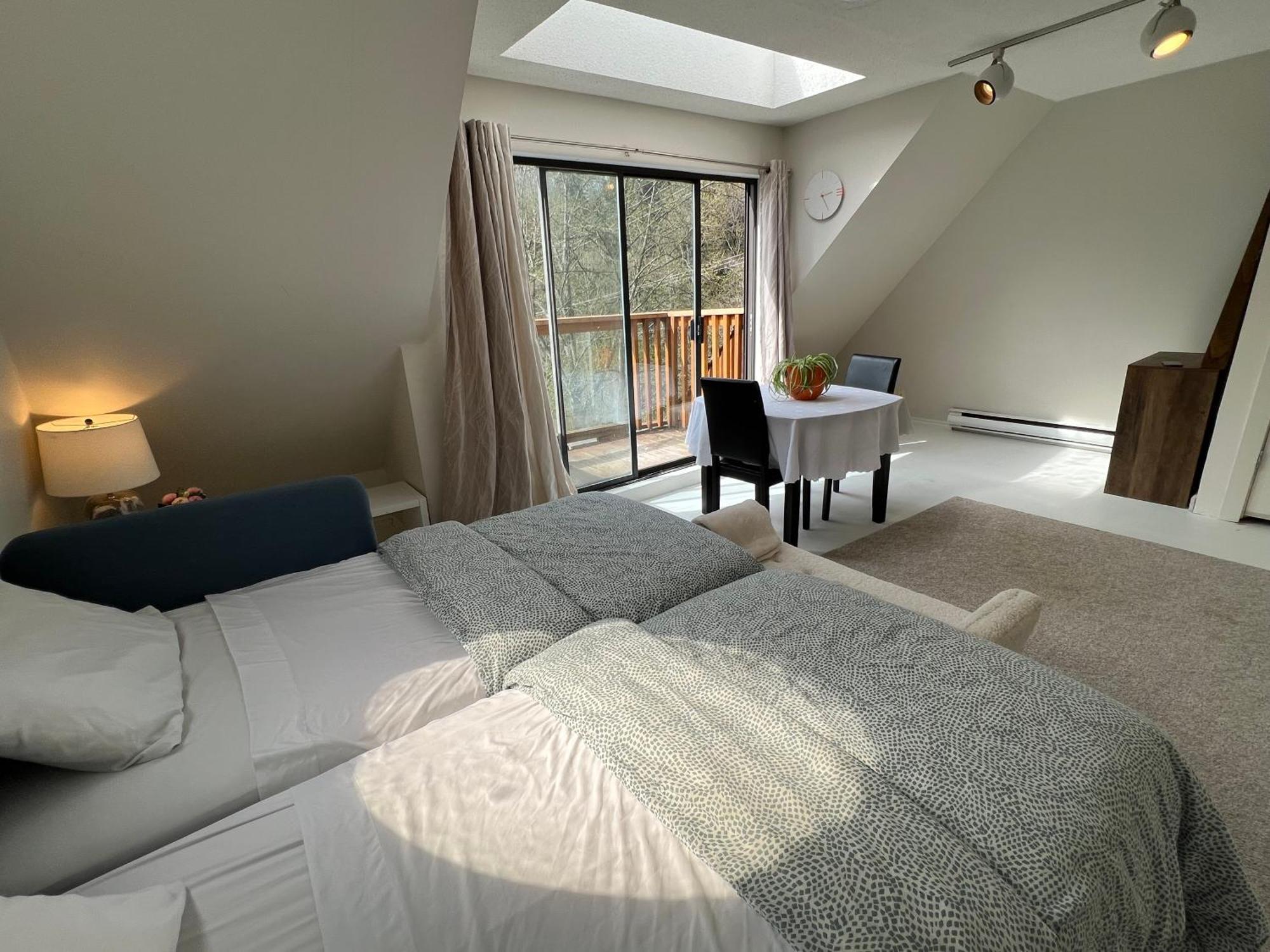 Creekside City Center Suite North Vancouver Ngoại thất bức ảnh
